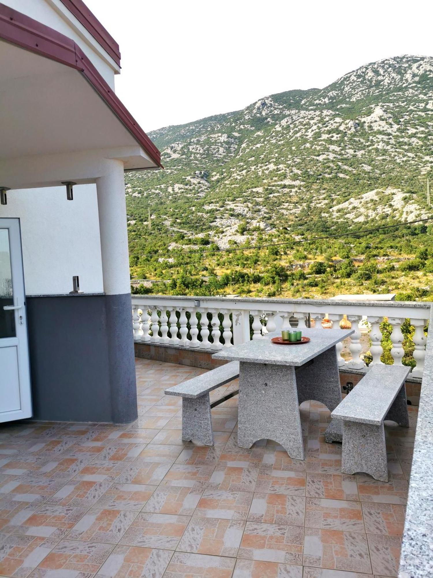 Apartmani Gabi سيساريكا المظهر الخارجي الصورة
